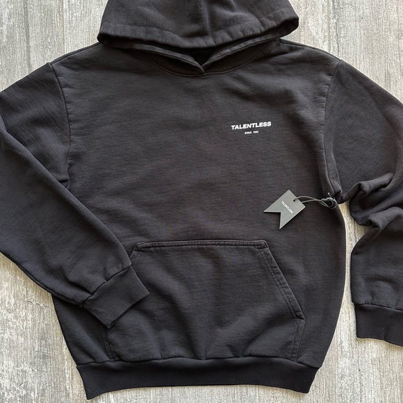 ๐ฅ๐ฅTALENTLESS - HEAVYWEIGHT CIRLCE LOGO HOODIE๐ฅ๐ฅ - Picture 7 of 8
